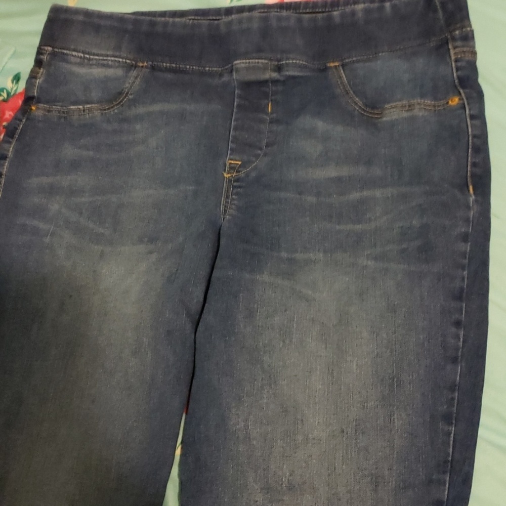 Old navy rockstar tall jeans NWOT